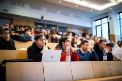 Üzleti szimulációs verseny 2026 január